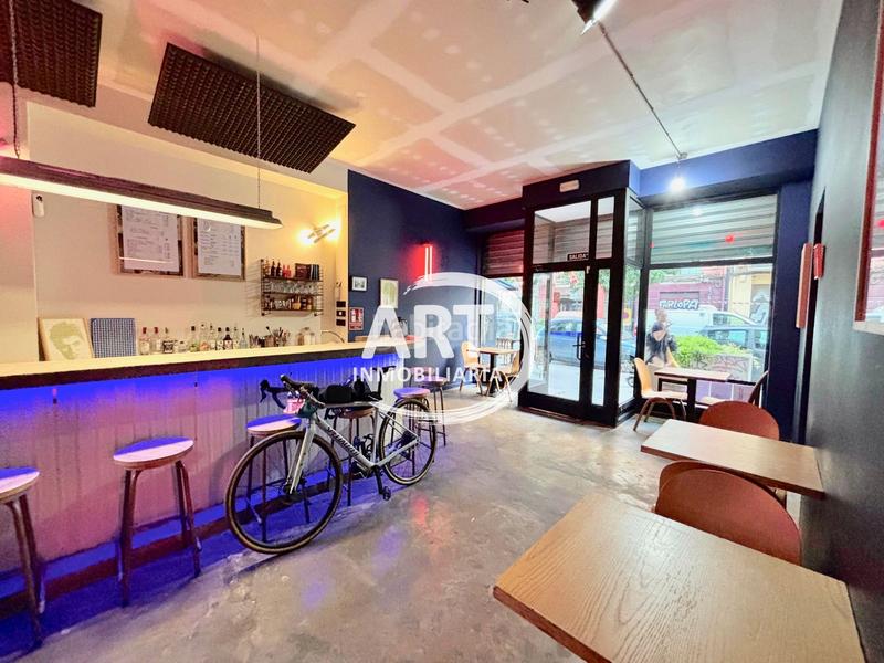 Foto 0b88f35d-7a54-48d3-be3c-48a579f5810f. Umzug geschäftsraum in Russafa Valencia