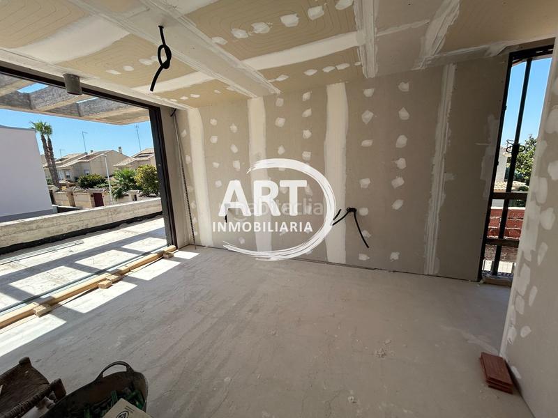 Foto 5b5dd573-a626-4ef0-b79b-ac0ad3e849ed. Casa con riscaldamento parcheggio piscina in Meliana