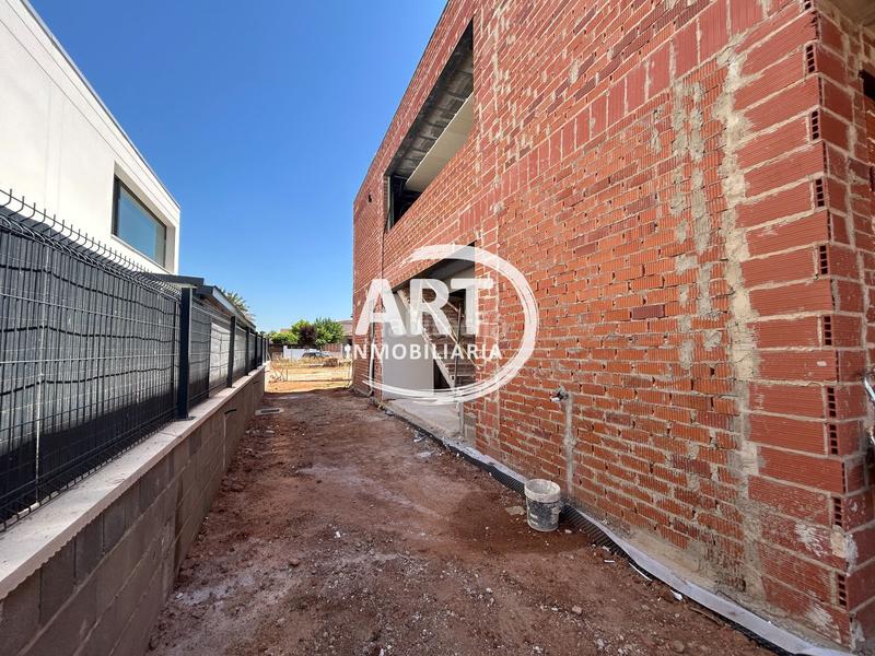 Foto 7280558c-6552-45bf-918e-c277b26a6581. Casa con riscaldamento parcheggio piscina in Meliana