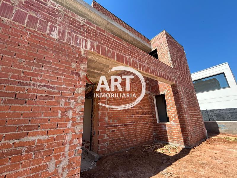 Foto 8af35e04-bb0c-4861-8aab-5655ee320b79. Casa con riscaldamento parcheggio piscina in Meliana