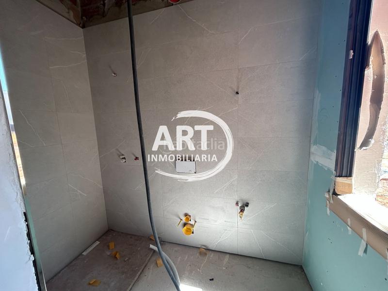 Foto a6c8707a-0a29-436a-b6dd-5a9d64592d2b. Casa con riscaldamento parcheggio piscina in Meliana