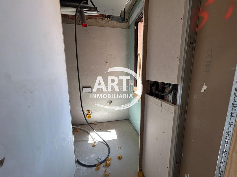 Foto be93df61-0591-421c-8575-bb3e0521242d. Casa con riscaldamento parcheggio piscina in Meliana