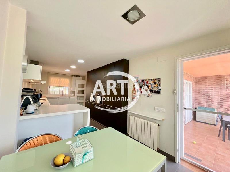 Foto 5fdb2947-72b5-4dfb-bd6d-9f51511ad999. Maison jumelée avec chauffage dans Riba - roja de Túria