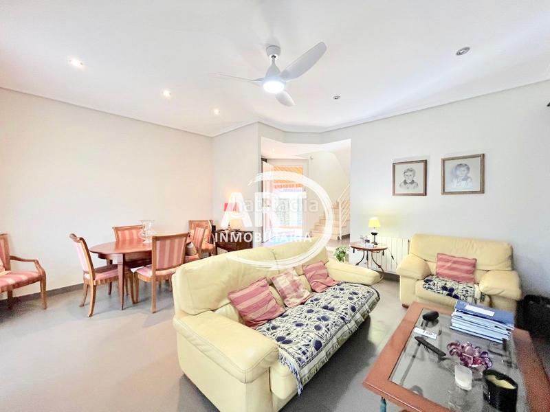 Foto 7a56cb03-ea68-4c1f-b07d-a866ca3815d2. Maison jumelée avec chauffage dans Riba - roja de Túria