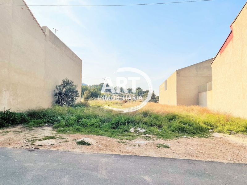 Foto 4812e3ff-dec5-4405-aeaa-28e7ba097efb. Terreno residencial parcela urbana en ribaroja del turia en Riba - roja de Túria