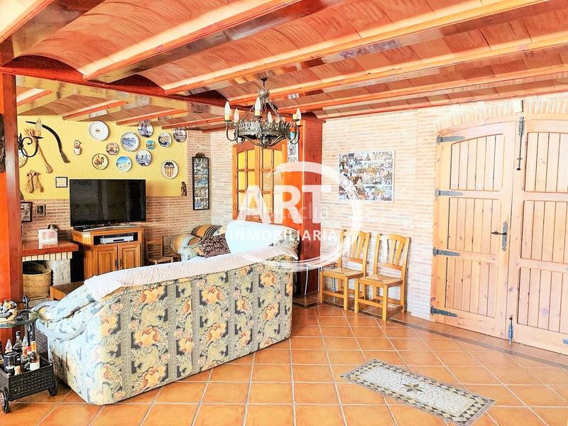 Foto 19c4c7f6-6b88-4142-955f-c6716d4ef050. Casa en Benaguasil