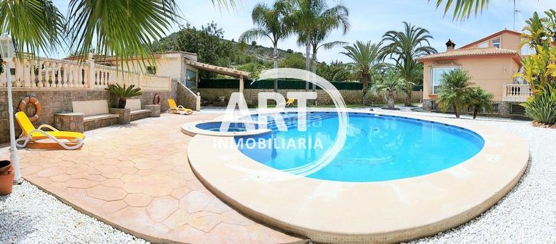 Foto cf5da53f-2e5b-4354-93aa-082d272f6303. Casa en Benaguasil