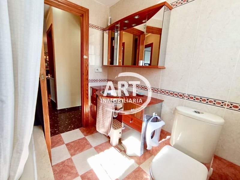 Foto 02749681-fa10-4dac-99e9-d73b05f0971d. Casa amb calefacció a La Cañada Paterna
