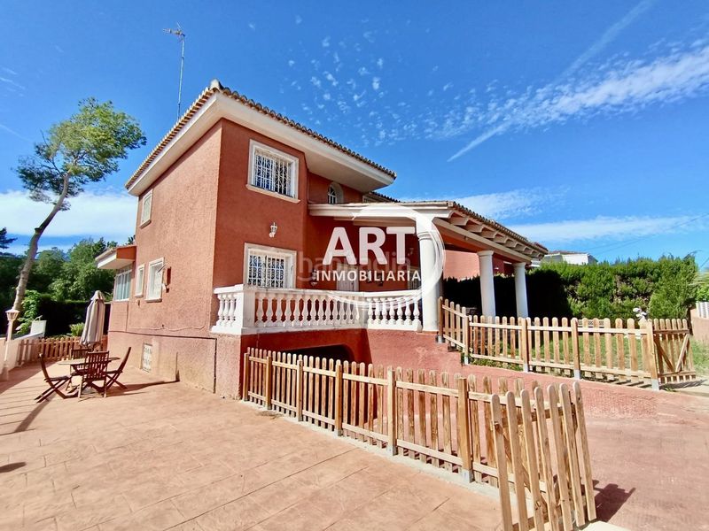 Foto 1f3e1774-3660-4502-9446-beea93dc77a9. Casa amb calefacció a La Cañada Paterna