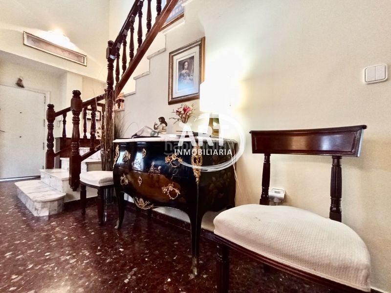Foto d75806dc-f0f6-4256-aa54-3fa1da4154f0. Casa amb calefacció a La Cañada Paterna