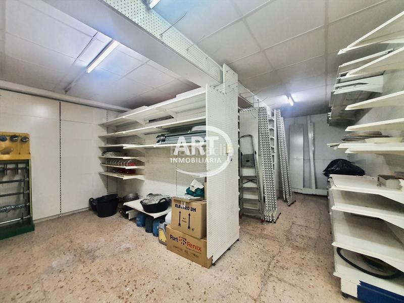 Foto 2f73740d-1e3b-4e33-85bf-ed2af3543f04. Local commercial dans El Mercado Manises