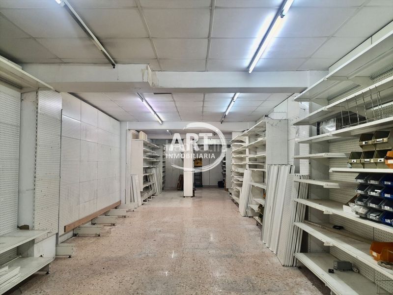 Foto 75b02f27-d24c-4313-b395-ff3606630a0c. Local comercial a El Mercado Manises