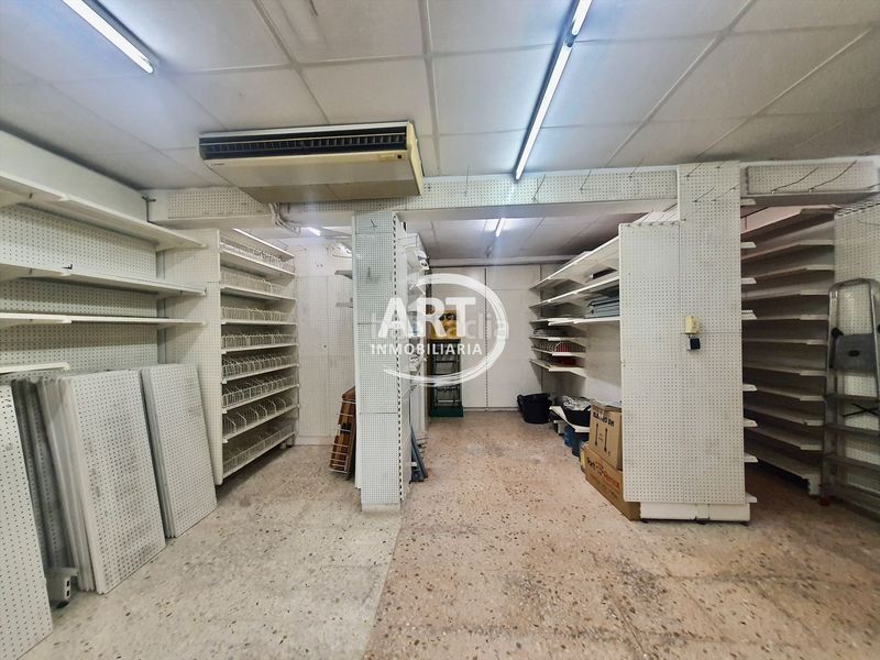 Foto f6edf8d0-6e29-46de-acdd-44e4e512efe9. Local comercial a El Mercado Manises