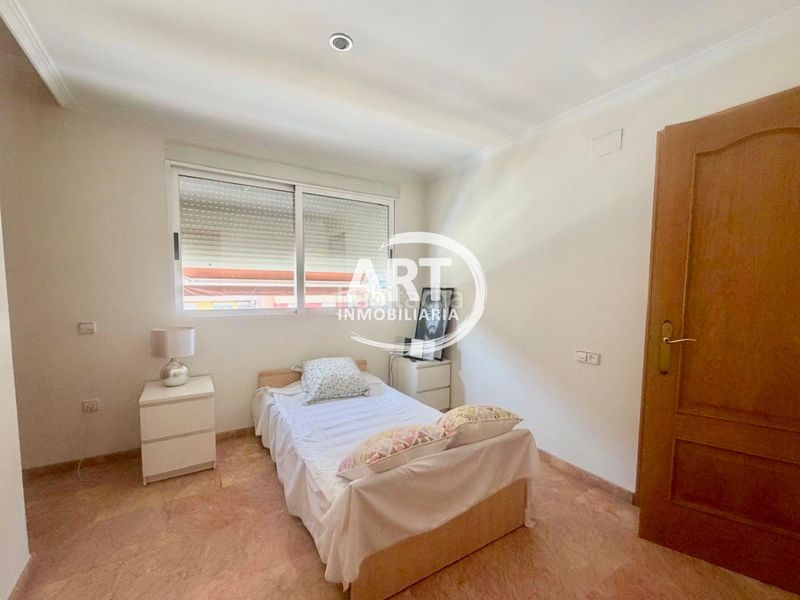Foto 6a4c7b25-3242-4d66-b029-5d8e15ca45e5. Edifici a País Valencià Mislata