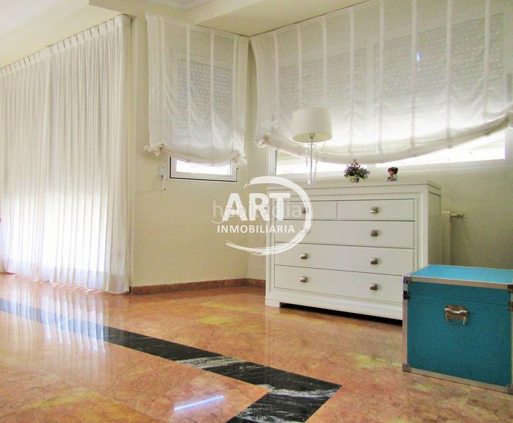 Foto acea995e-f90d-42ce-998c-b67d2df4258e. Edifici a País Valencià Mislata