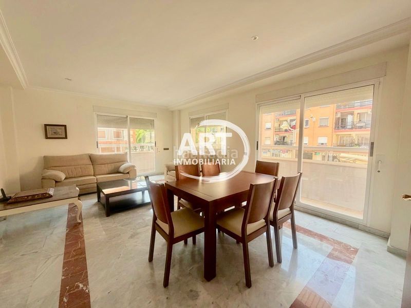 Foto affe37d9-3bb2-4569-bd98-11c82db30580. Edifici a País Valencià Mislata