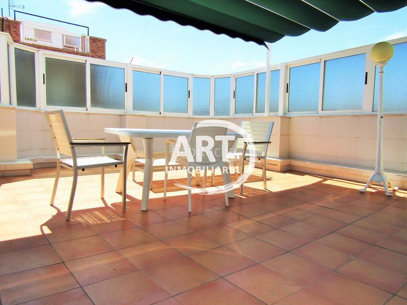 Foto b33b9056-695b-4d59-b6eb-36dd422c9b19. Edifici a País Valencià Mislata