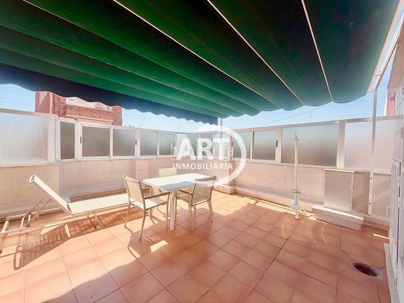 Foto d4cd4b63-69b4-492b-acc7-0aa897bc9ff7. Edifici a País Valencià Mislata