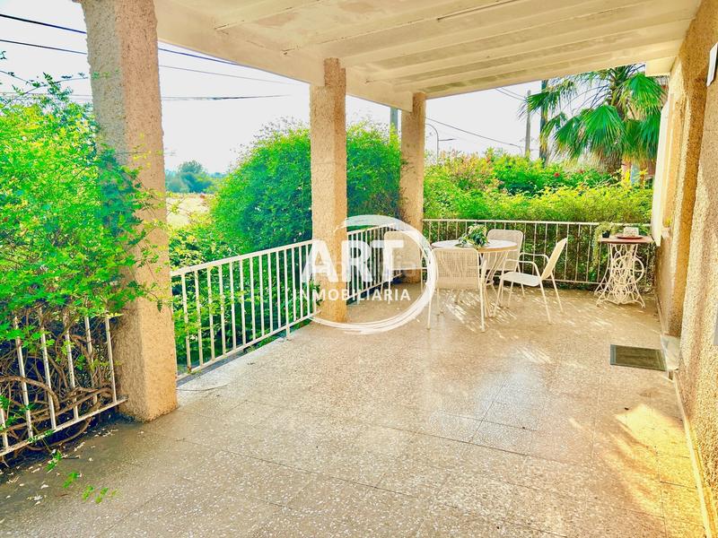 Foto 72b4f73d-6ebf-4dfb-8379-1ef1fbd705d8. Casa amb aparcament piscina a El Paraíso-Los Almendros Eliana (l´)