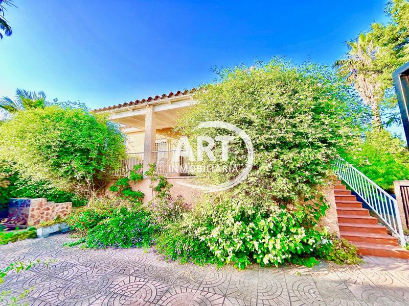 Foto 7d9427fc-61f4-4d48-acf7-4bde49d13945. Casa amb aparcament piscina a El Paraíso-Los Almendros Eliana (l´)