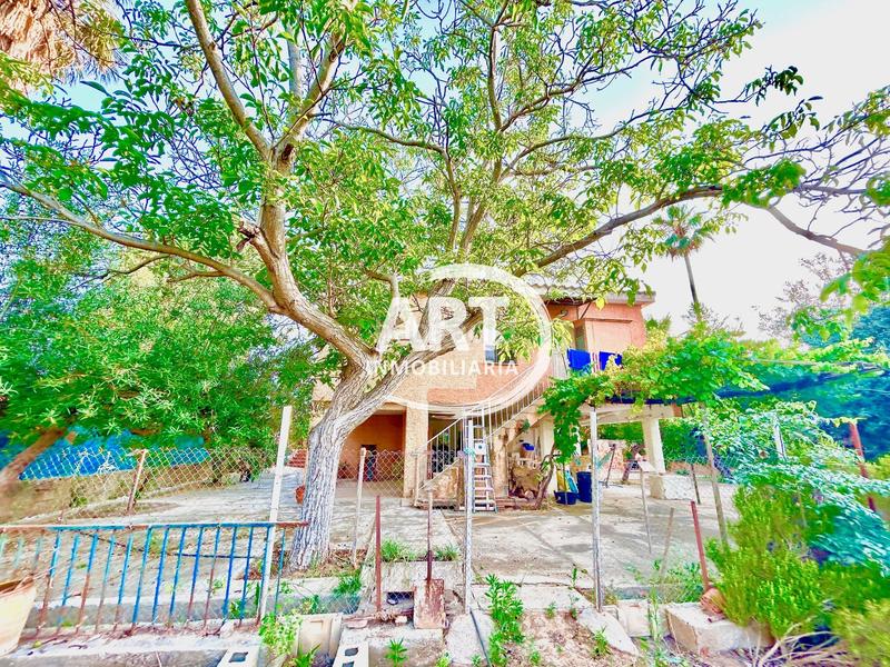 Foto 9edf6fb6-7f47-4c23-8cd4-2b2cd224cb9d. Casa amb aparcament piscina a El Paraíso-Los Almendros Eliana (l´)