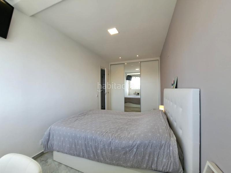 Foto 634cb4a8-1ac1-47cf-a696-c12d95fcfb6f. Dúplex apartamento dúplex en Playa Poniente Benidorm