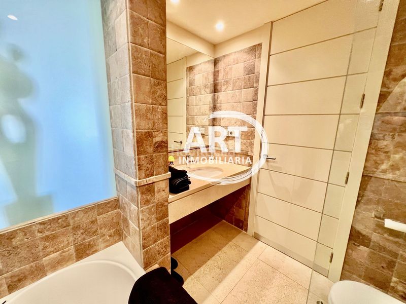 Foto 016290de-3911-4212-8cd2-07eb1c45ff30. Apartamento en greta garbo 166 lujoso apartamento en málaga en Benahavís