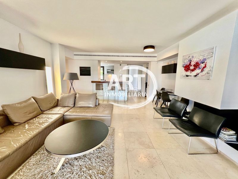 Foto 11d64a8a-ca64-4868-8bc3-fae2bf1edaf2. Apartamento en greta garbo 166 lujoso apartamento en málaga en Benahavís