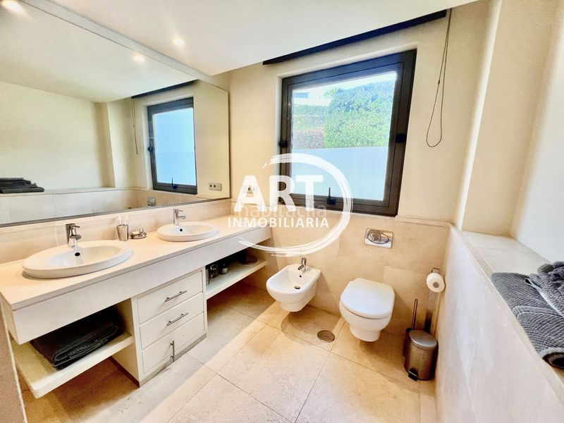 Foto 2503b7c7-69bc-45ab-9767-edbd66c7ae4c. Apartamento en greta garbo 166 lujoso apartamento en málaga en Benahavís