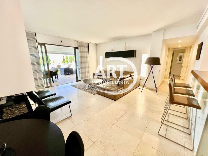 Foto 486278f2-3243-4432-bc34-08fbff386210. Apartamento en greta garbo 166 lujoso apartamento en málaga en Benahavís