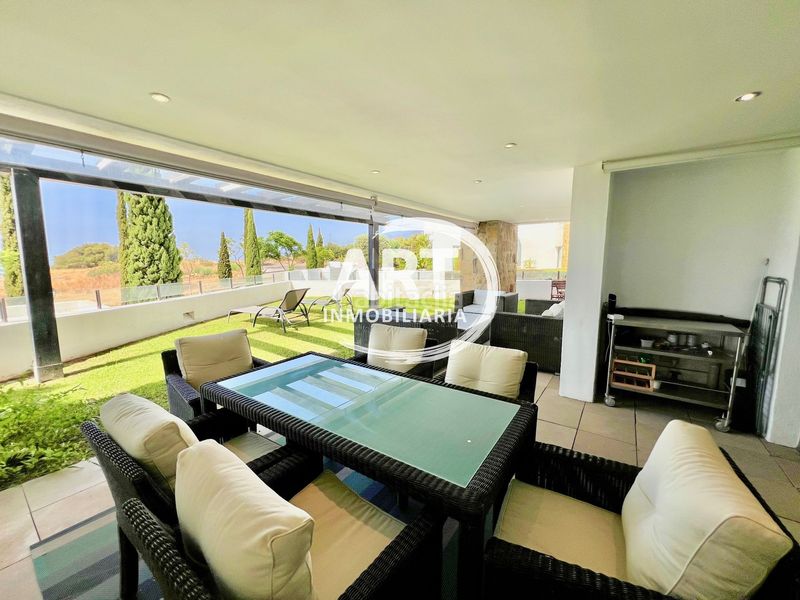 Foto 9172d0ae-aa53-42da-9598-f5918eb15948. Apartamento en greta garbo 166 lujoso apartamento en málaga en Benahavís