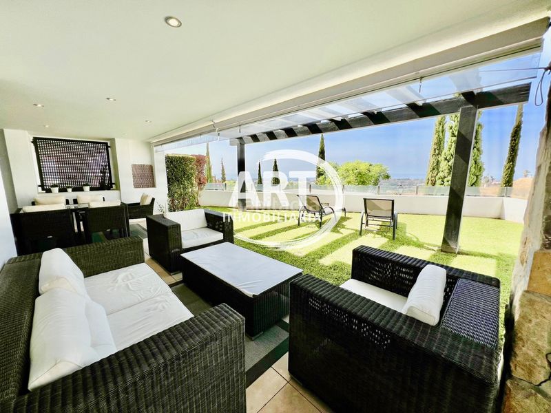 Foto 9592b612-91b3-4264-9717-6559fb54f3cc. Apartamento en greta garbo 166 lujoso apartamento en málaga en Benahavís