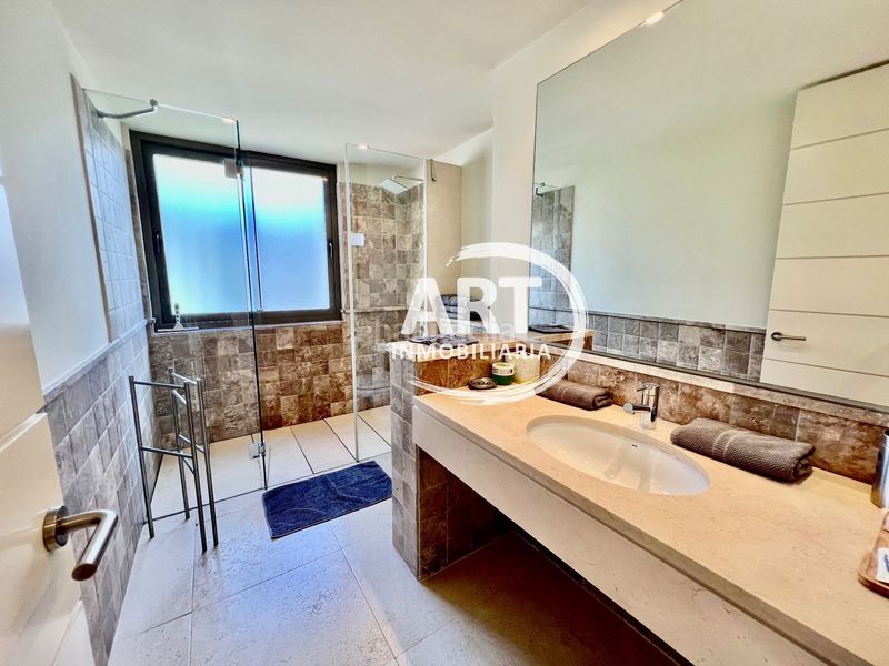 Foto ee9d1d18-fe14-4117-93b9-85aa2f4f5ffa. Apartamento en greta garbo 166 lujoso apartamento en málaga en Benahavís
