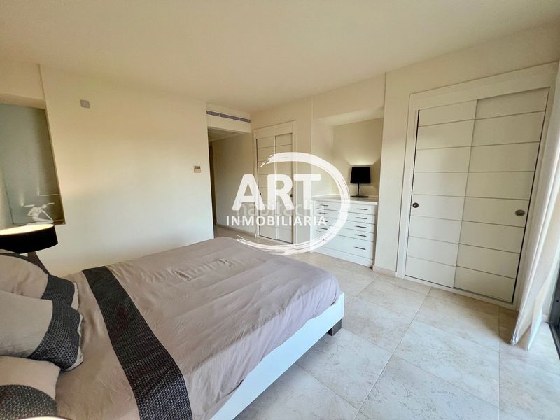 Foto f9b27fed-e69f-4882-8f8e-2c8ecefd8199. Apartamento en greta garbo 166 lujoso apartamento en málaga en Benahavís