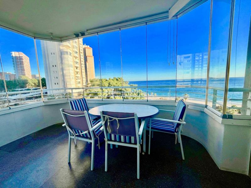 Foto 465ca414-fe6f-499e-812b-fdebbb0585ab. Apartamento  en Playa Poniente Benidorm