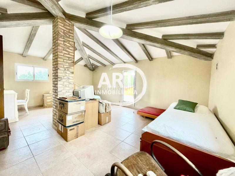Foto 1bc4dfad-dbac-4740-a0e0-06fa09c7d667. Casa chalet en villamarchante en Vilamarxant
