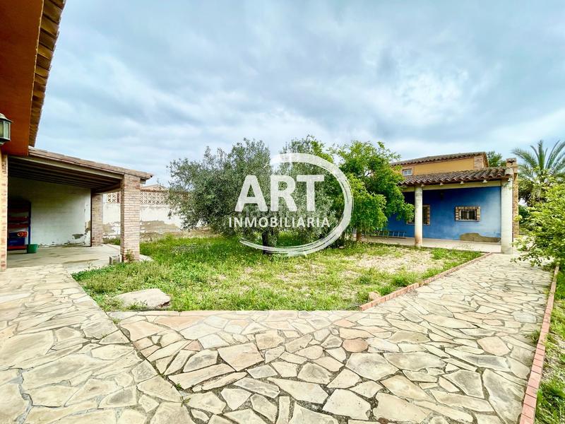 Foto 6275dfa3-7cd5-4826-a2fa-99fd02e1d791. Casa chalet en villamarchante en Vilamarxant