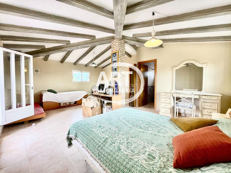 Foto af85a65c-a462-444d-9e19-e6e11da9e39c. Casa chalet en villamarchante en Vilamarxant