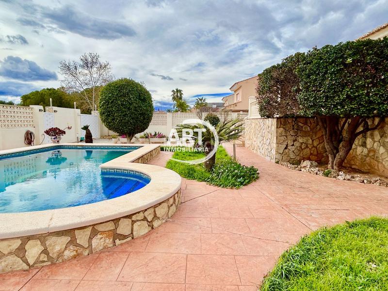 Foto 7cab1f97-9bc4-4c19-858e-0e7a48cb21d0. Casa amb calefacció aparcament piscina a El Carme-Sant Agustí-Bonavista Eliana (l´)