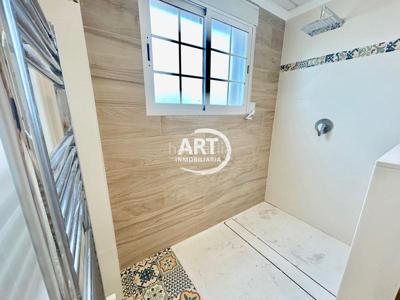 Foto f44ff52c-e30b-4304-9280-6a063148e611. Casa amb calefacció aparcament piscina a El Carme-Sant Agustí-Bonavista Eliana (l´)