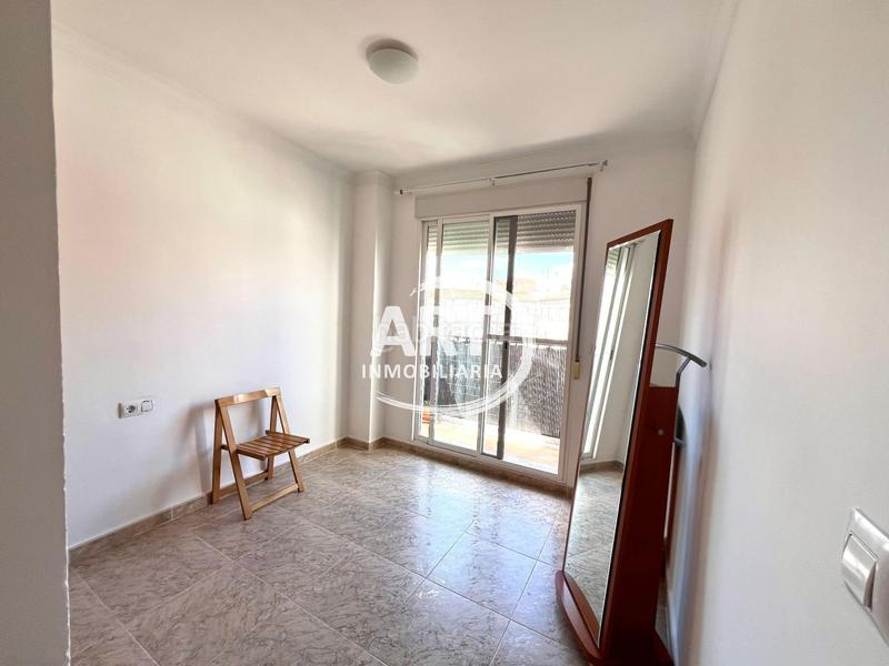 Foto b62fa58f-cbb6-4a50-acfc-b8c4ab42b382. Piso fantástico piso en el casco urbano en San Antonio de Benagéber