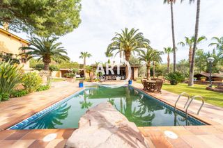 Casa  Lo rat penat. Villa en náquera