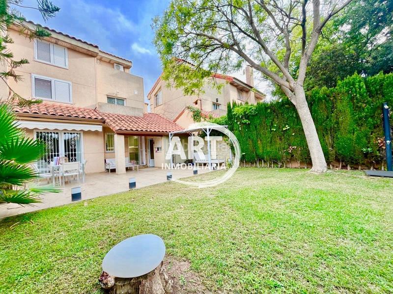 Foto 0cd1e60a-fa80-4845-ba0e-3a6c142f2abd. Casa pareado en mas camarena, en Centro Bétera
