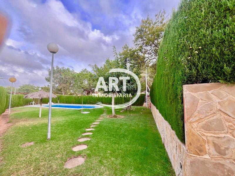 Foto 1c441704-c9e2-4d09-8029-89f003de896e. Casa pareado en mas camarena, en Centro Bétera