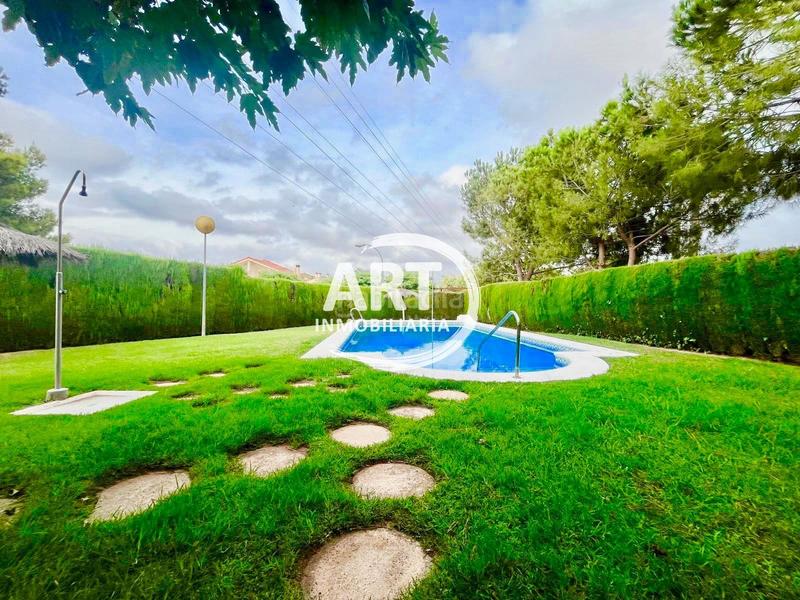 Foto c0f4209e-d274-41bf-b6ff-a65422d1bb81. Casa pareado en mas camarena, en Centro Bétera