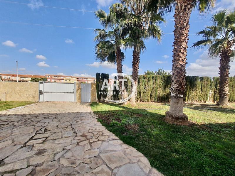 Foto 5590a382-90a6-4a69-bca9-eb47a8737798. Haus mit heizung in San Antonio de Benagéber