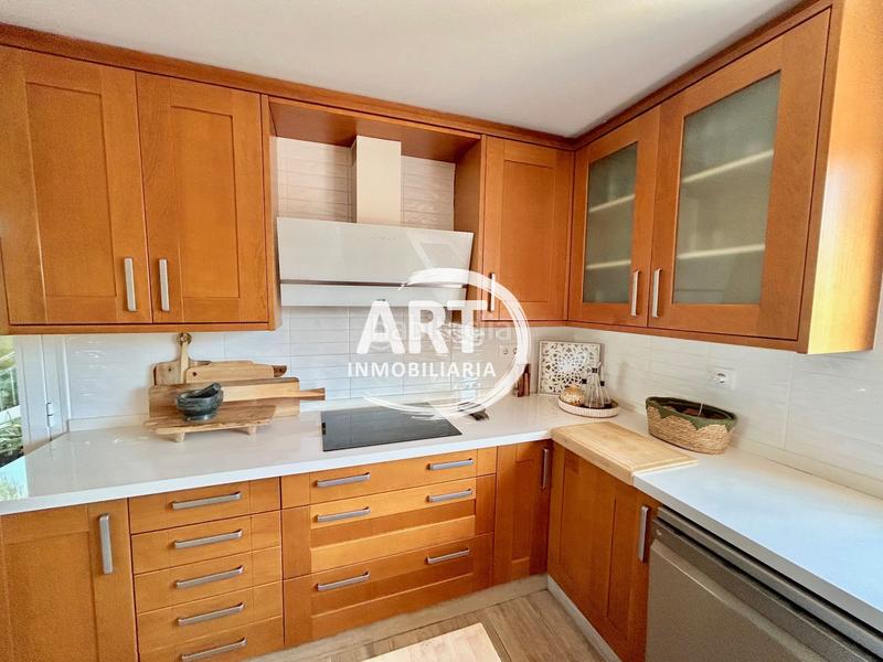 Foto 86353bc5-3cb9-4e10-a501-eeb18578a58b. Casa excelente propiedad independiente en la eliana en Eliana (l´)