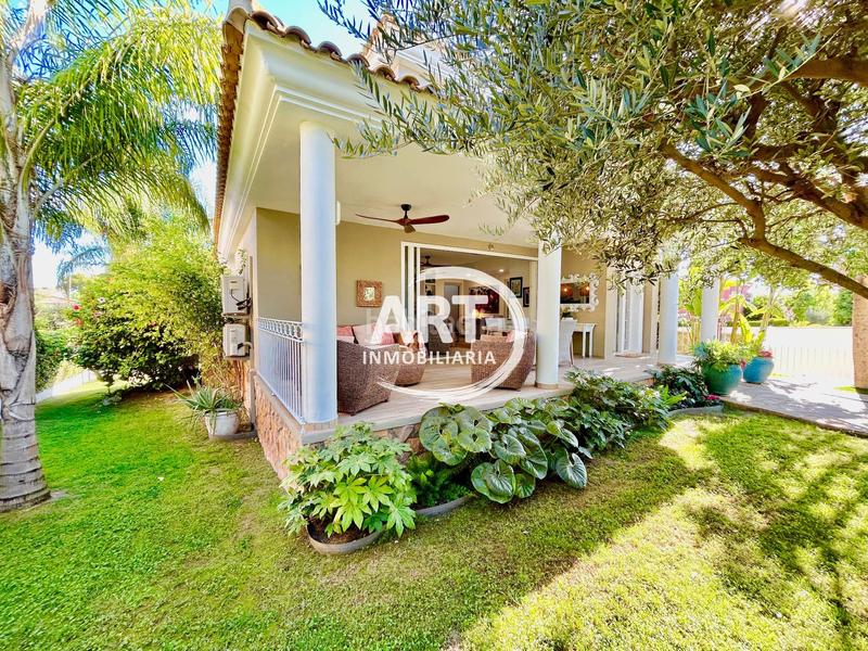 Foto 9e25d677-bc72-42f2-b9be-f409af487375. Casa excelente propiedad independiente en la eliana en Eliana (l´)