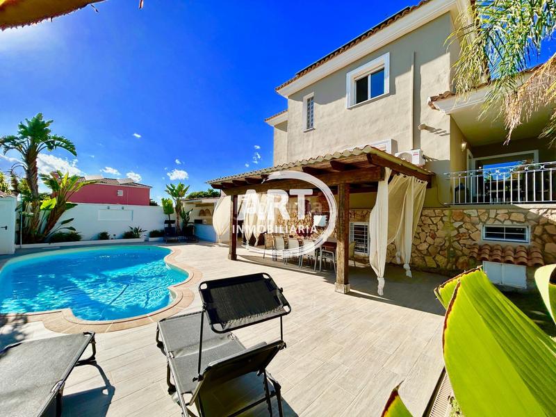 Foto ce05e966-557e-493b-9f59-3d89f0e6b839. Casa excelente propiedad independiente en la eliana en Eliana (l´)