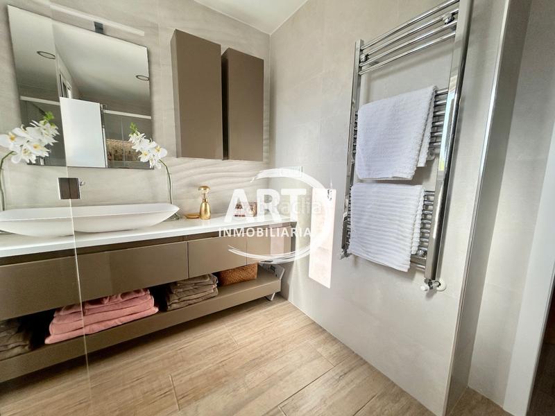 Foto cf5c71ed-9885-4fe4-a9f7-9b3a5a7211c7. Casa excelente propiedad independiente en la eliana en Eliana (l´)